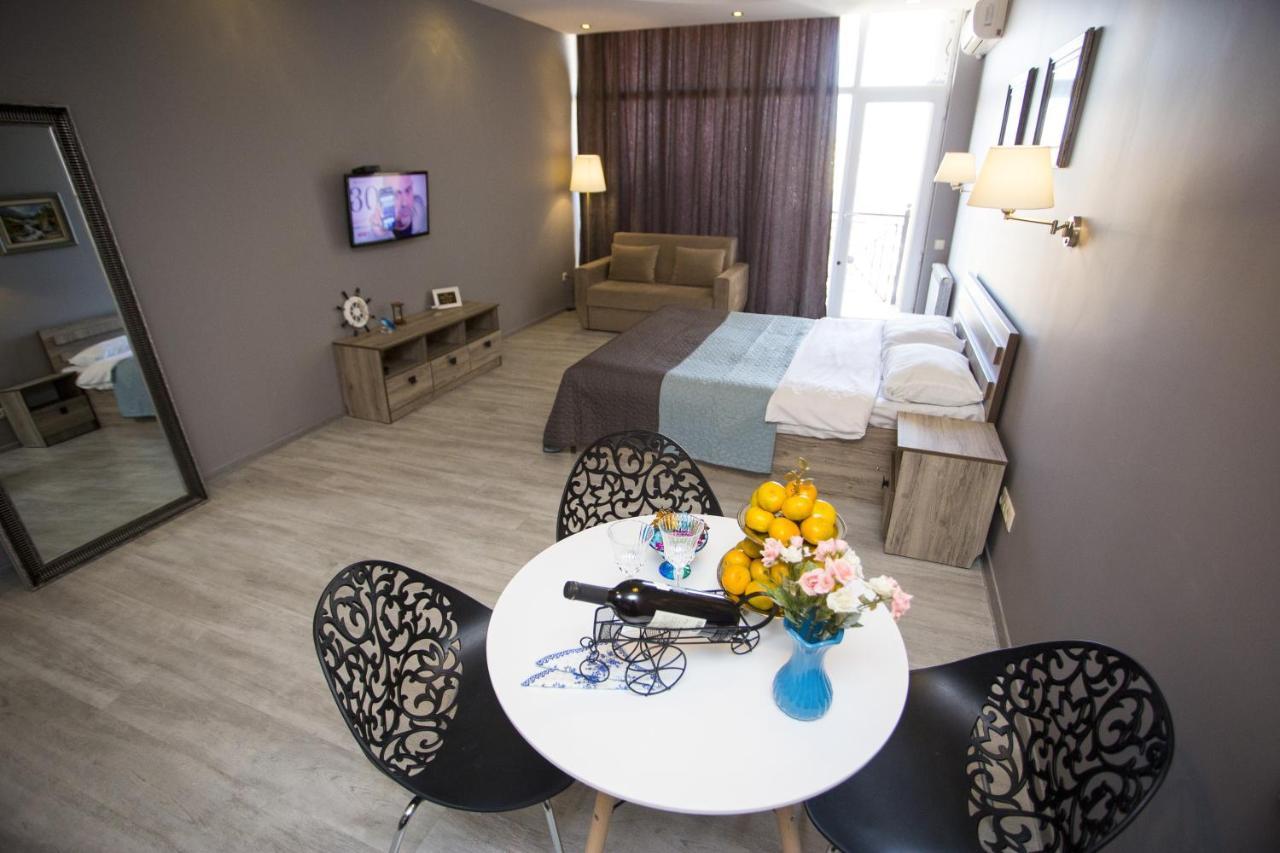 Luxury Room Batumi Exterior photo